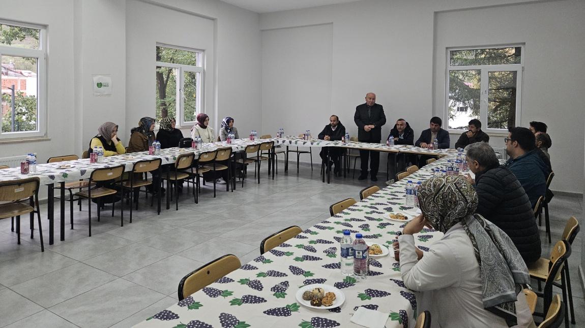 Veli Toplantısı